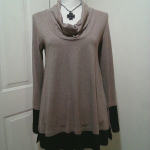 🌺 Just Like New Calvin Klein Blouse/Top/Shirt